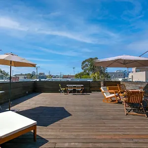 artspace-venice-beach-bungalow-at-best-location.topanaheimhotels.com/